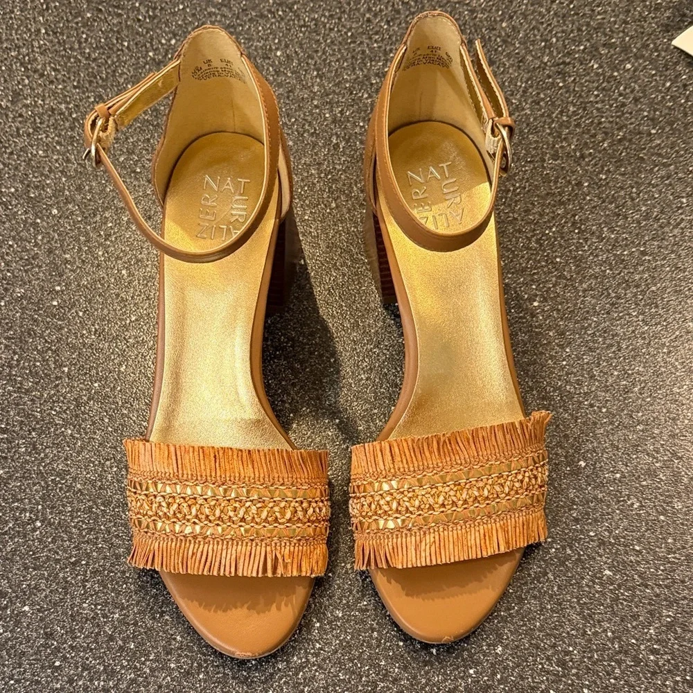 Naturalizer Women’s Tan Fringe Block Heeled Sandals - size 10 - Picture 1 of 8